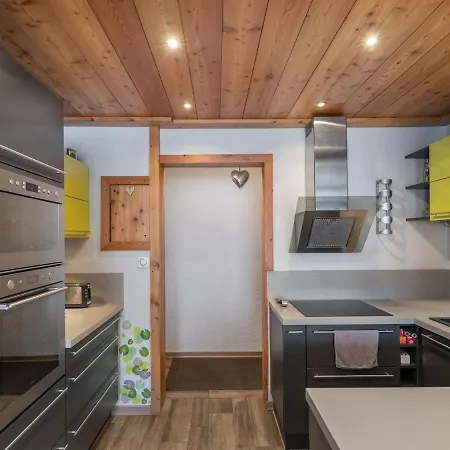 Appartement Skis Aux Pieds - 9 Personnes - Val Thorens